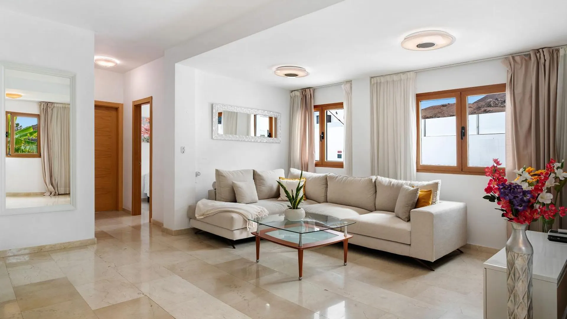 Holiday home Casa Africa Villa Tahiche Spain